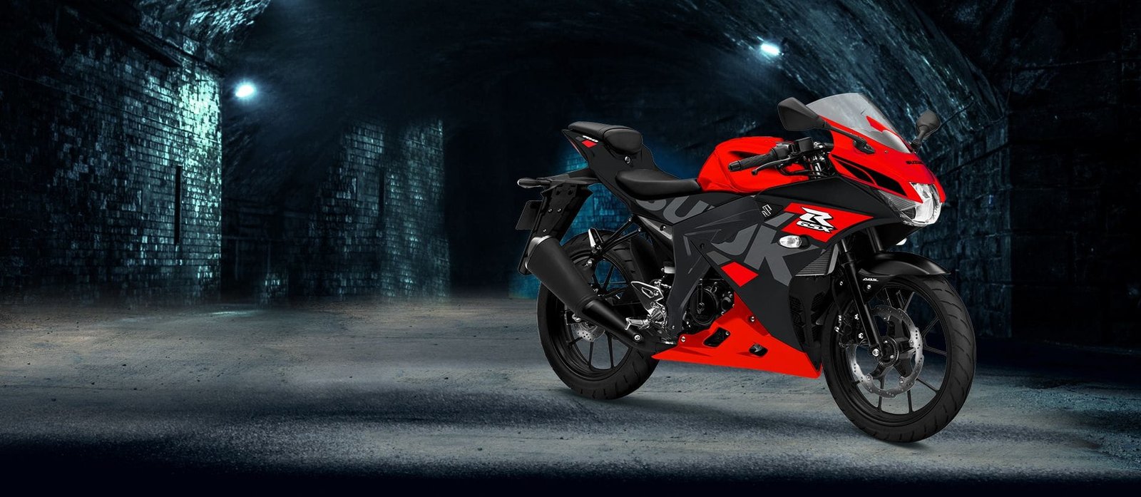 Suzuki GSX-R150 Motorcycle – 147.3cc Liquid-Cooled Engine, 19.2 PS Power