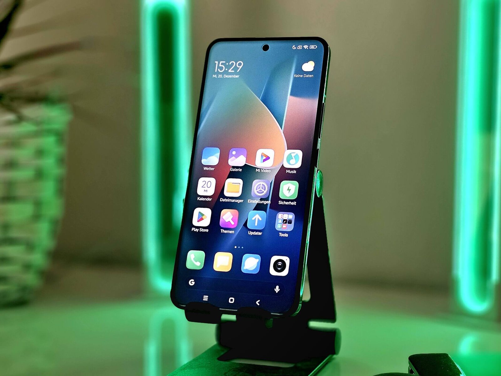 Xiaomi 14 Pro Smartphone, Dual SIM 5G, 12GB RAM/256GB Storage, 50MP Triple Camera with 6.73”